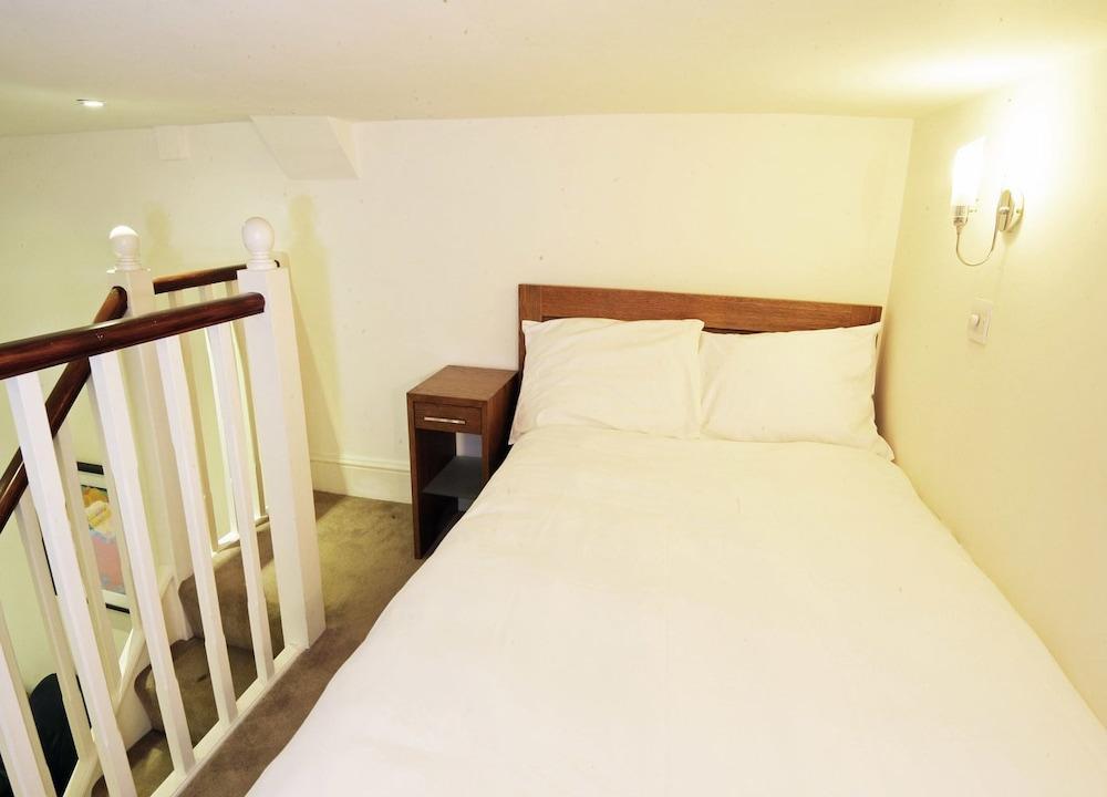 อ็อกบริดจ์ อพาร์ตเมนต์ Aparthotel ลอนดอน ภายนอก รูปภาพ